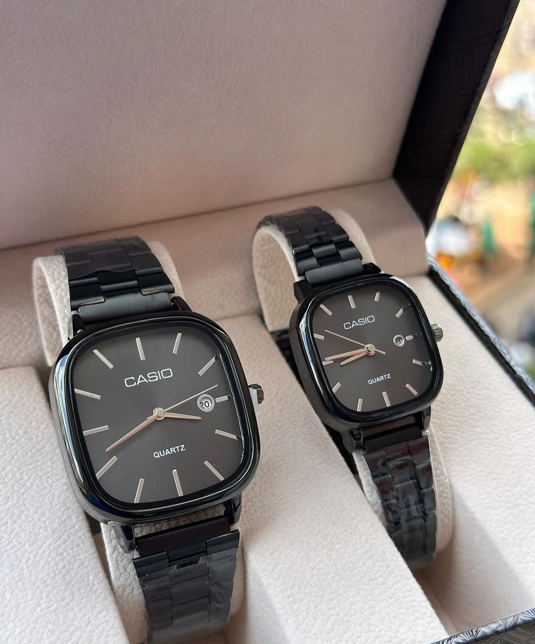 FULL BLACK - Single or Couple Watch 