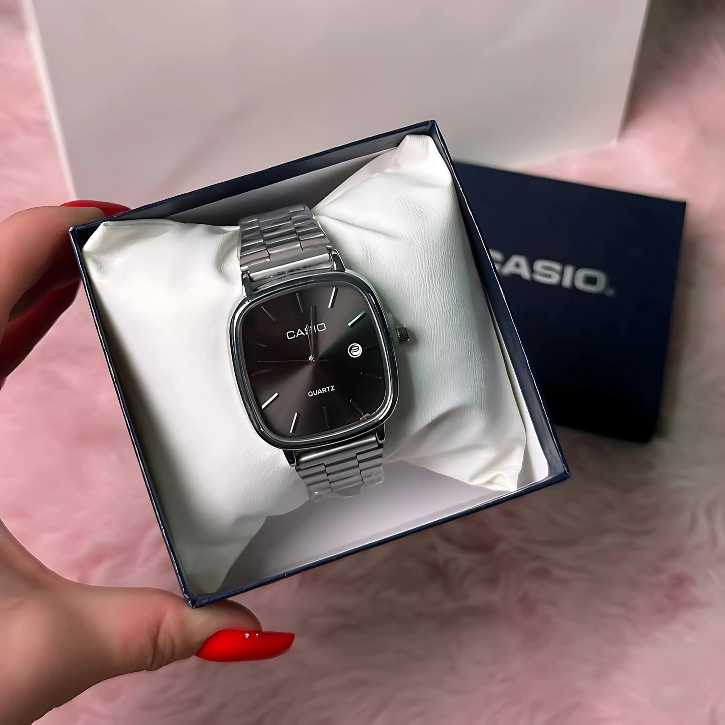 WHITE - Watch for Couples 