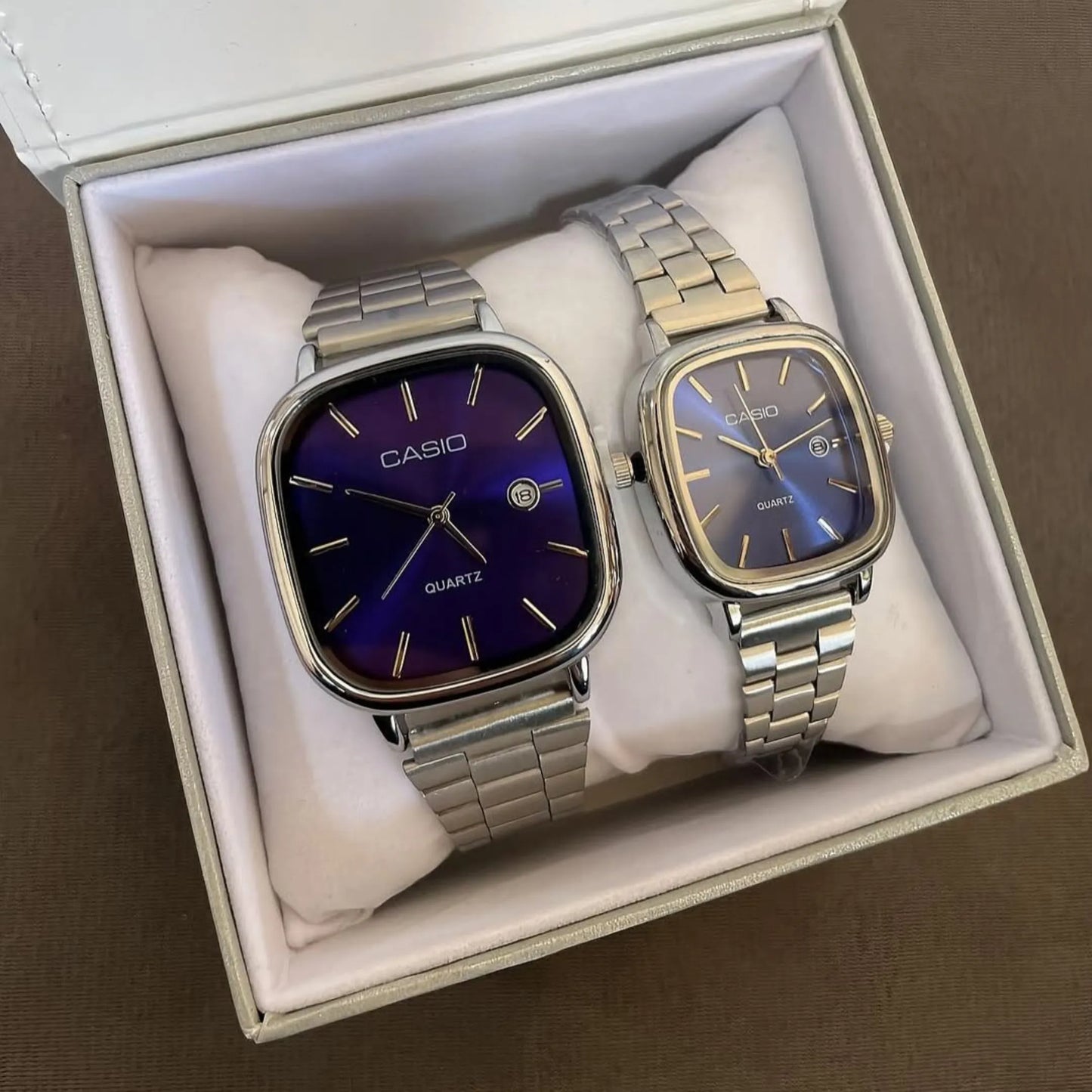 WHITE - Watch for Couples 